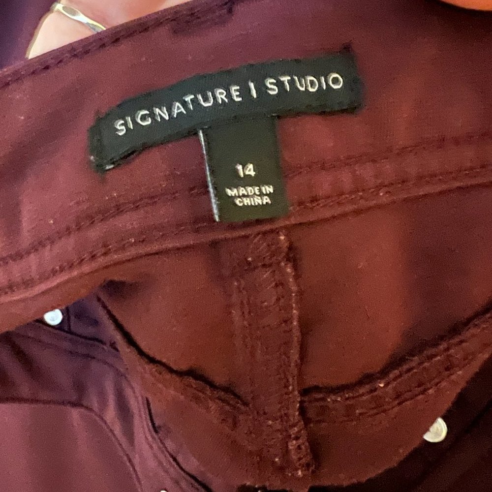 Signature Studio Slacks - Picture 2 of 2